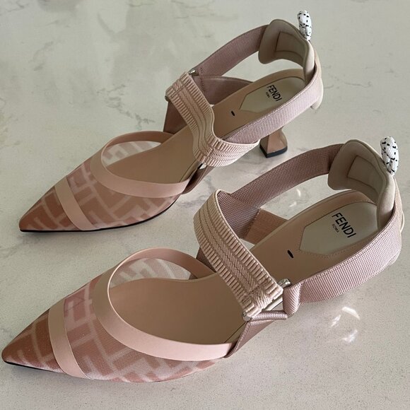 New In Box Fendi Colibri Slingback in Nude/Pink - Picture 3 of 14